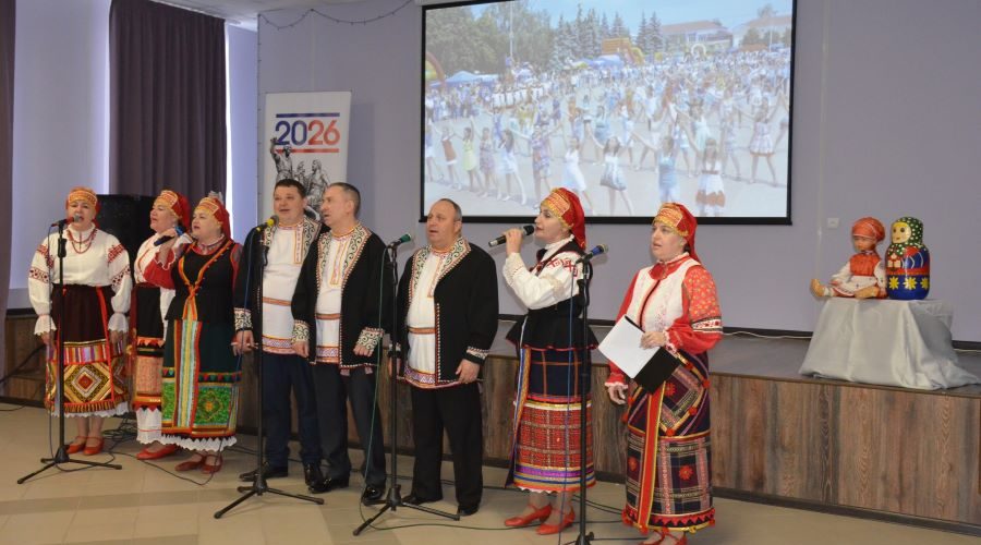 В Трубчевске прошло праздничное мероприятие «Две сестры, одна судьба»