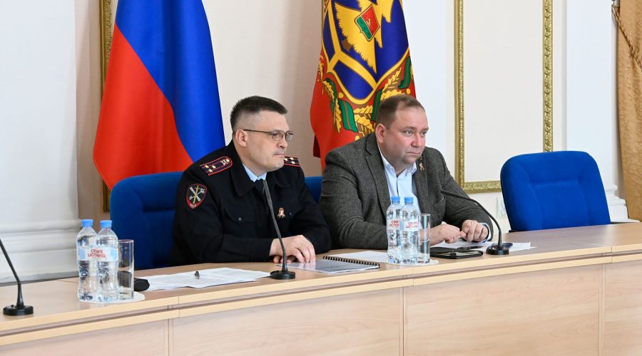 В правительстве Брянской области прошло заседание комиссии по безопасности дорожного движения