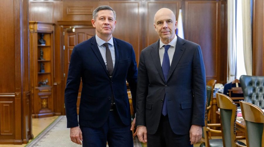Врио губернатора Брянской области провел встречу с министром финансов РФ