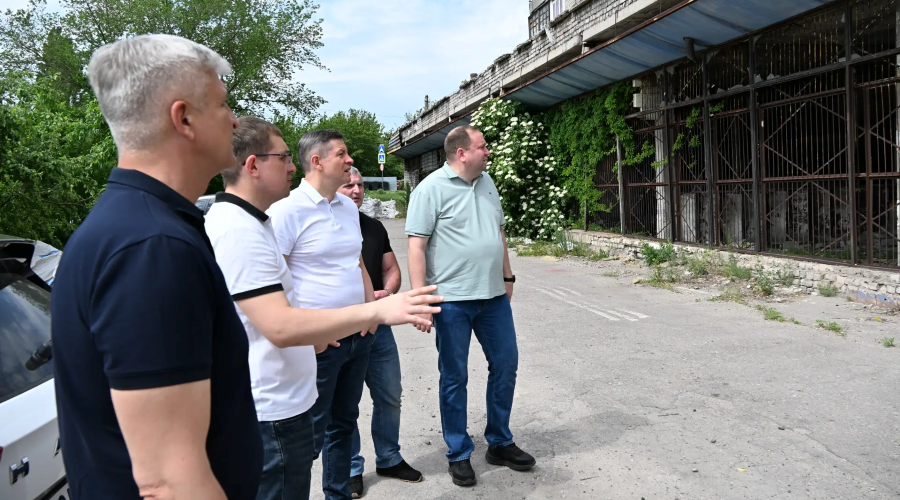 Брянские строители в луганской Брянке будут восстанавливать картодром