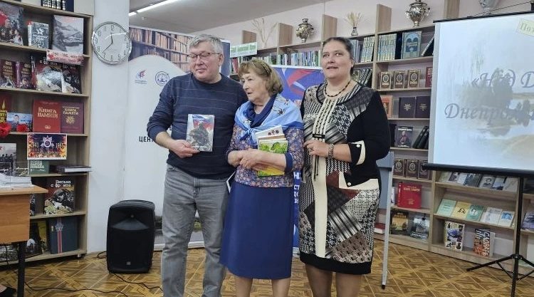 В Трубчевской центральной библиотеке прошла поэтическая перекличка