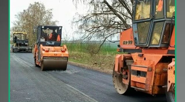 В Стародубском округе Брянщины идет ремонт участка автодороги