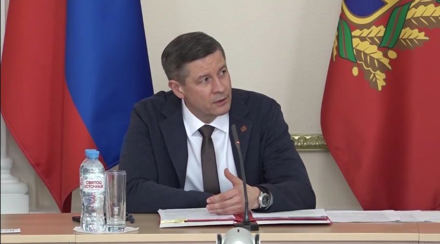 Врио губернатора Брянщины Егор Ковальчук участвовал в заседании регионального Правительства