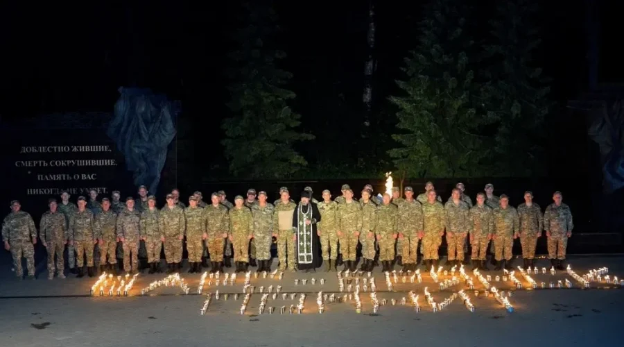 Бойцы «БАРС-Брянск» в День памяти и скорби провели акцию