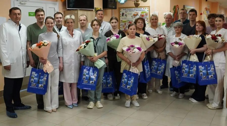 Глава региона Егор Ковальчук посетил Брянскую областную детскую больницу
