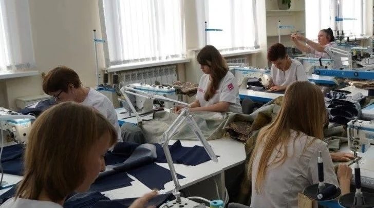 Ковальчук поздравил работников легкой и текстильной промышленности с профессиональным праздником