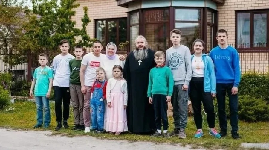 Врио губернатора Брянской области Егор Ковальчук – о семье