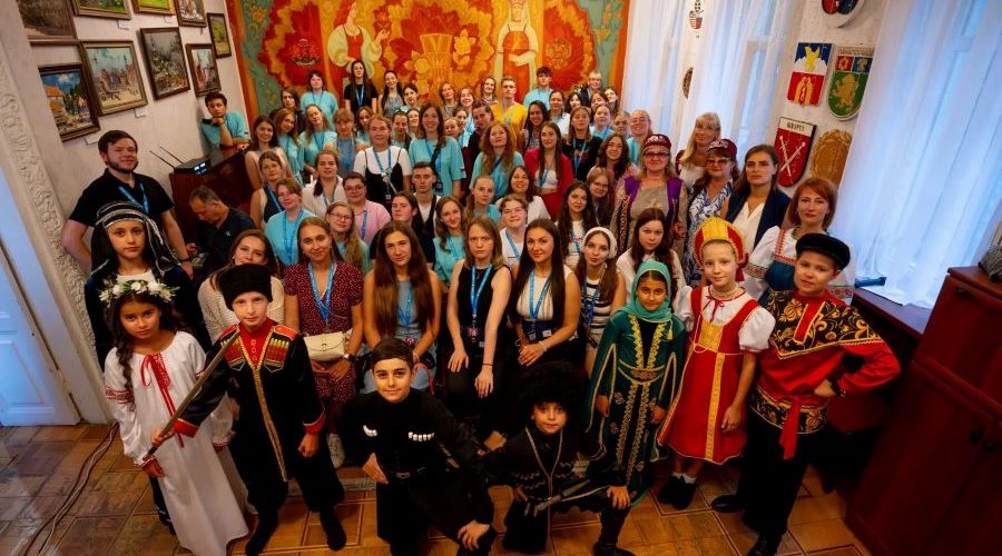 Россия – многоликая и единая!