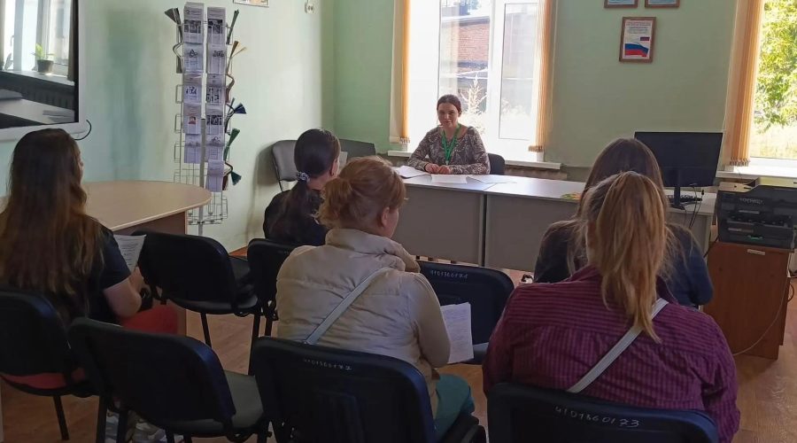 Для трубчевских семей с детьми прошел правовой час
