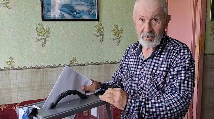 В Трубчевском районе идет досрочное голосование на дому