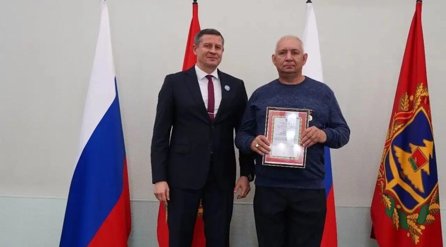 Руководитель Брянской области Егор Ковальчук поздравил машиностроителей региона