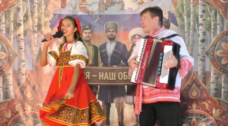Юная жительница трубчевской Белой Березки стала лауреатом Международного фестиваля-конкурса