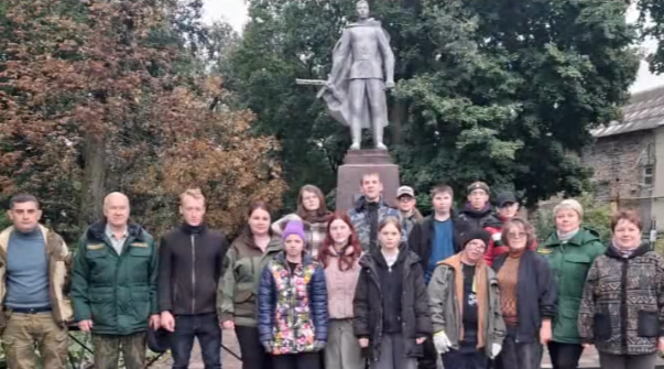 Трубчевские школьники приняли участие в эко-челлендже
