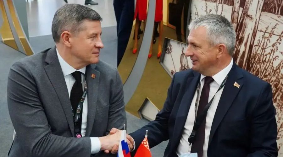 Гомельская и Брянская области наращивают экономическое сотрудничество